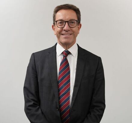 Alastair Woodgate (OA 1981)